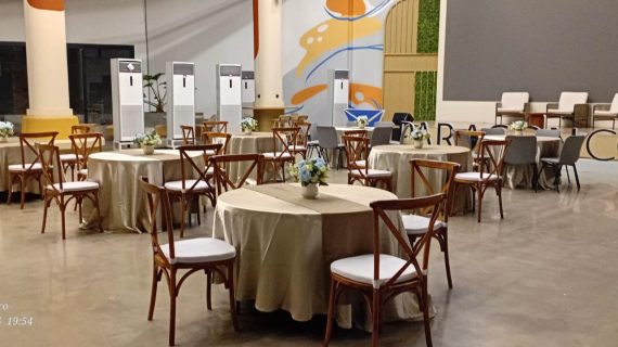 Harga Sewa Meja Terbaru 2025 untuk Acara Pesta, Meeting, dan Event